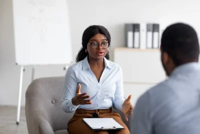 Conversation 600x400